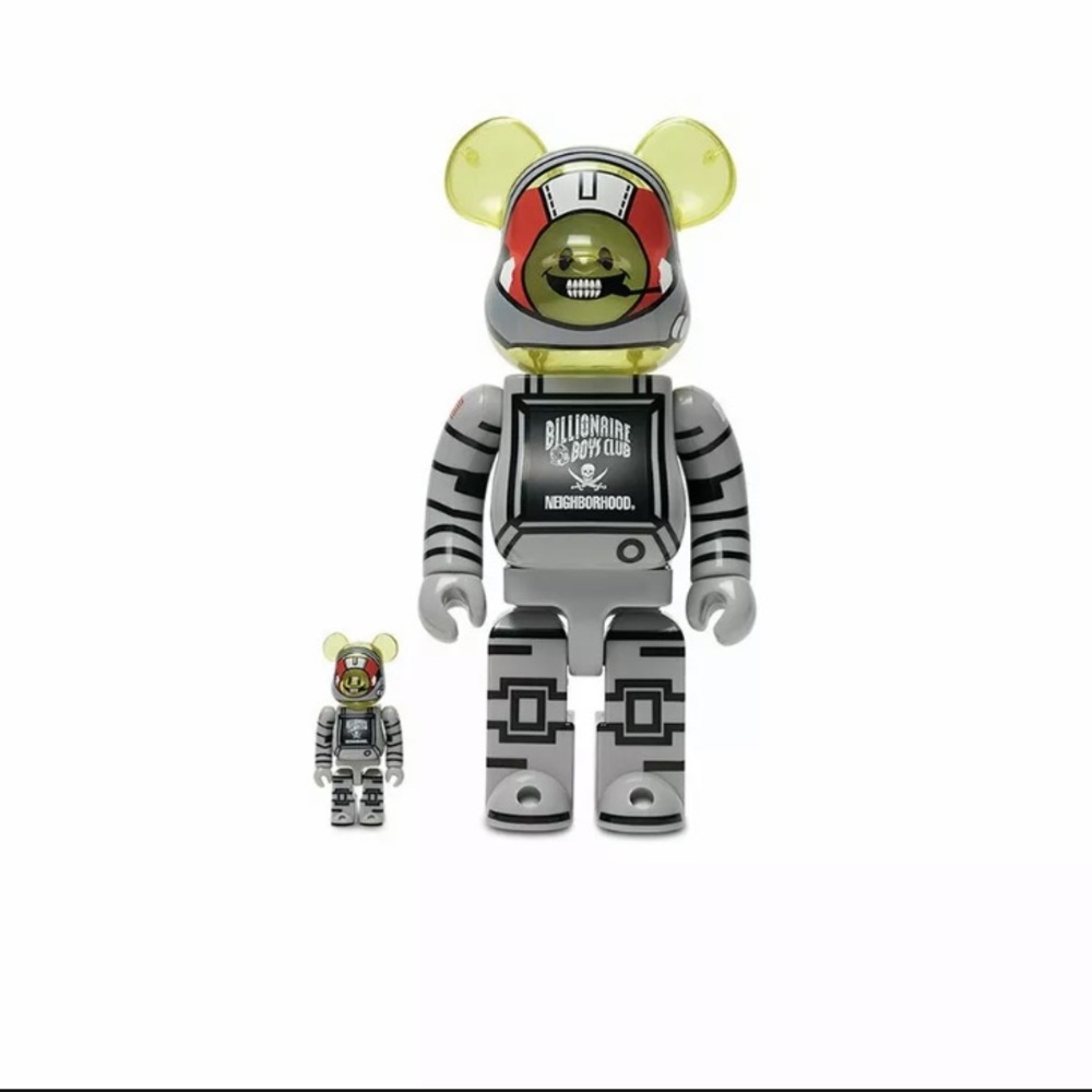 BBC X NEIGHBORHOOD BE@RBRICK 400% 100% Rare Sold out Limited Bearbrick Astronaut